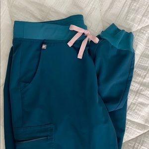 Figs scrub pants